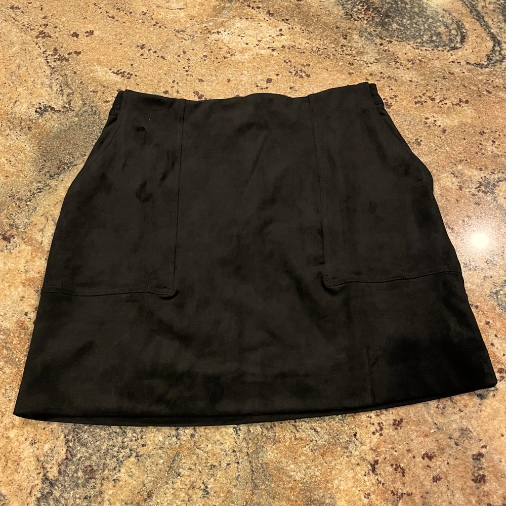 NWT Black Skirt with Pockets!